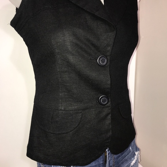 Urban Behaviour Classic Black Buttoned Blazer Vest - Picture 6 of 11